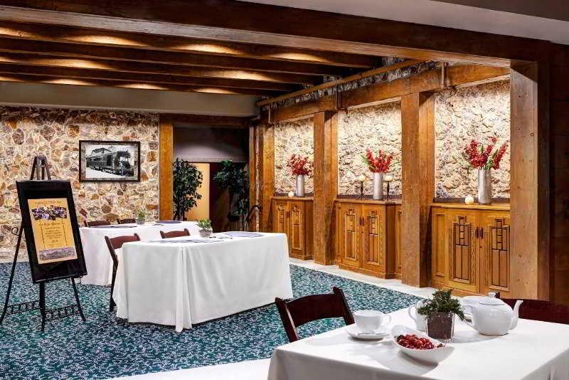 The Inn At Indian Village Exterior foto The restaurant
